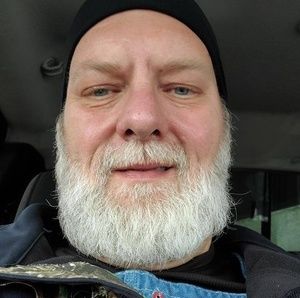 Meet your Posher, Les